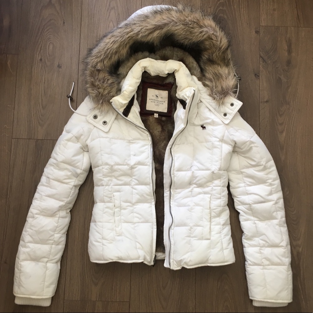 🚫SOLD🚫 Abercrombie & Fitch fur Hooded Jacket